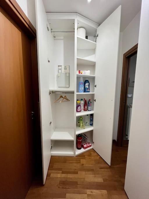 메라테 Casa Di Lillo 아파트 외부 사진